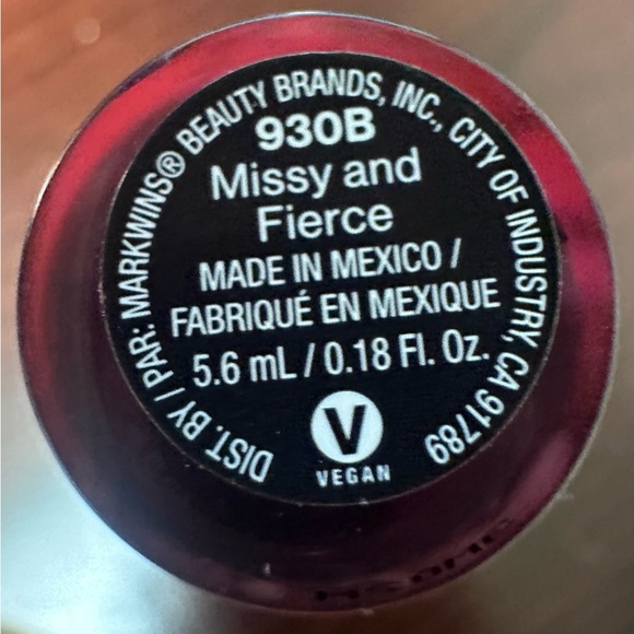 Wet n Wild Megalast Liquid Catsuit Matte Lipstick 930B Missy & Fierce New Sealed - Picture 2 of 2